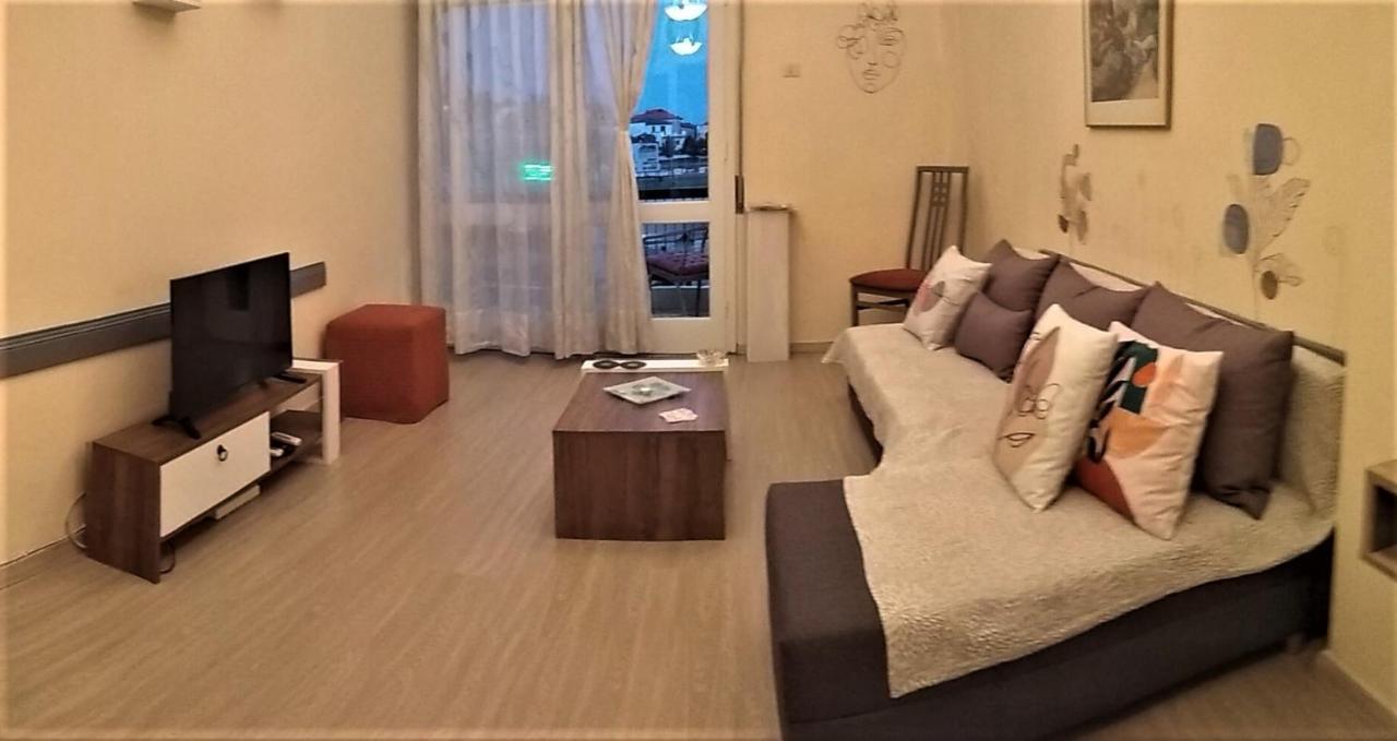 G & G Guesthouse II إذيسا المظهر الخارجي الصورة